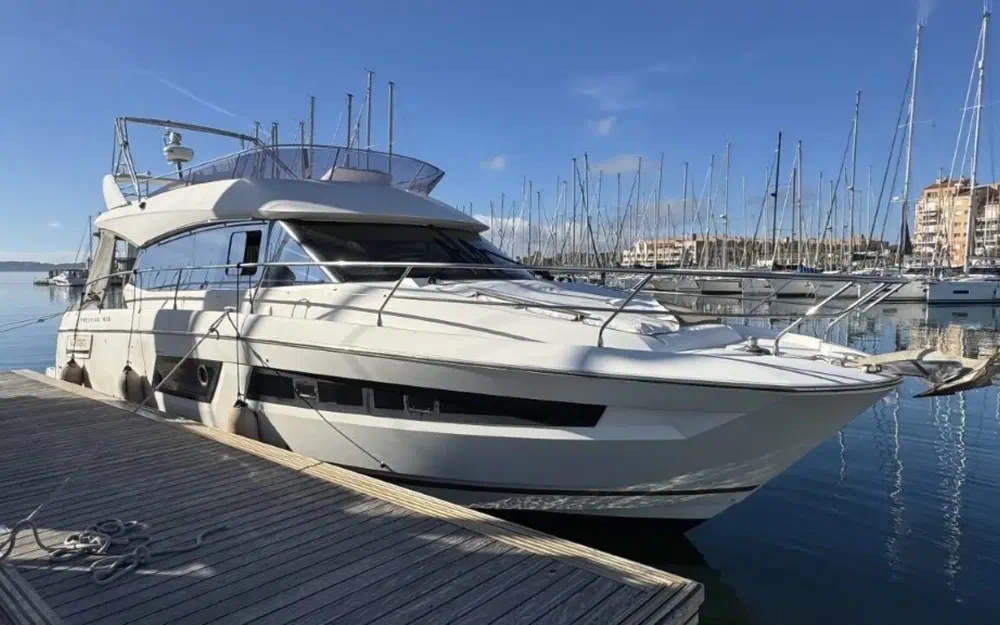 slider 2 Jeanneau Prestige 450 Fly