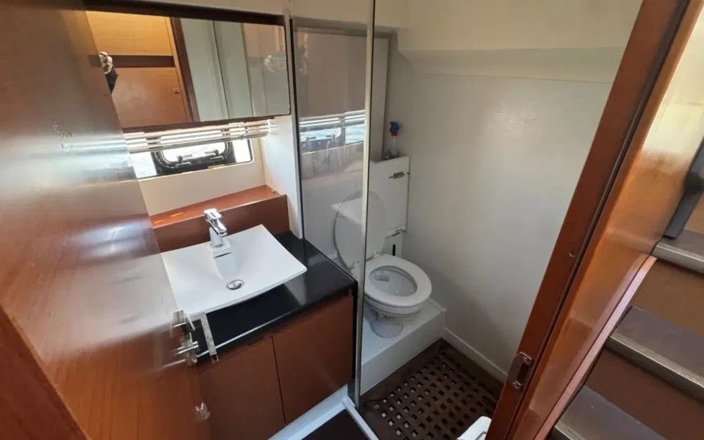 slider 5 Jeanneau Prestige 450 Fly