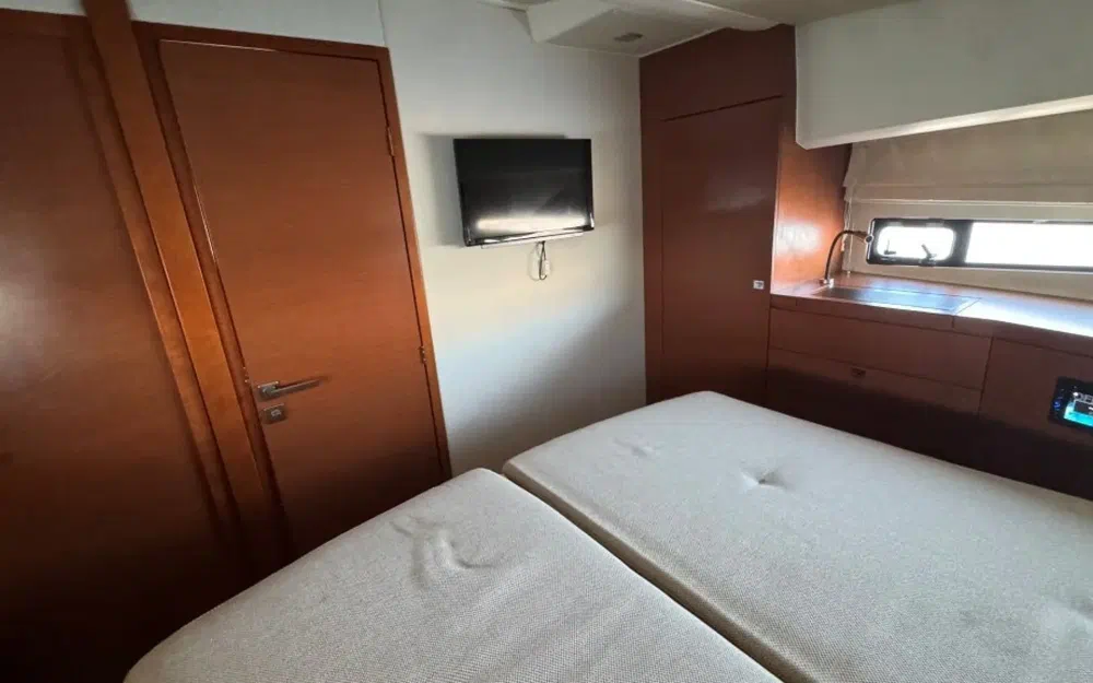 slider 7 Jeanneau Prestige 450 Fly