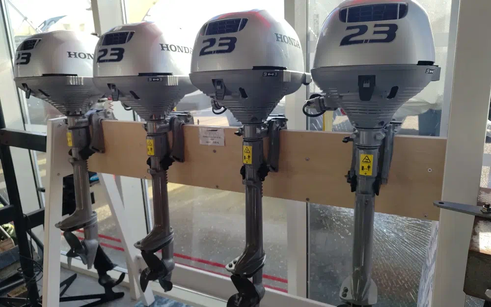 slider 4 NEUF ! HONDA BF2,3 DK3 SCHU arbre court