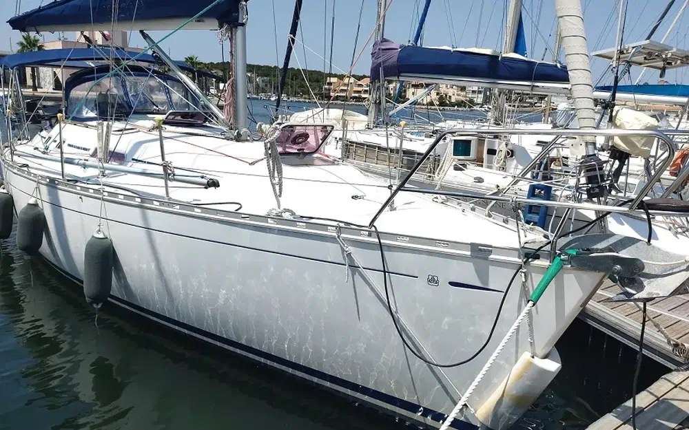 slider 6 Dufour 36 Classic