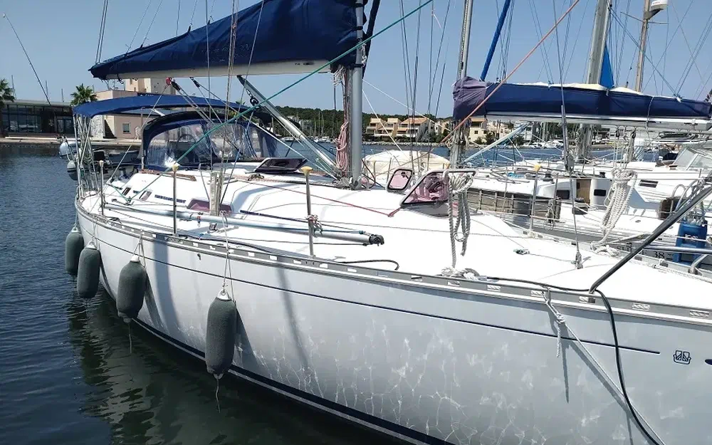 slider 7 Dufour 36 Classic