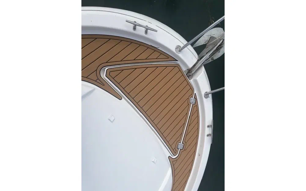 slider 5 Jeanneau Leader 805