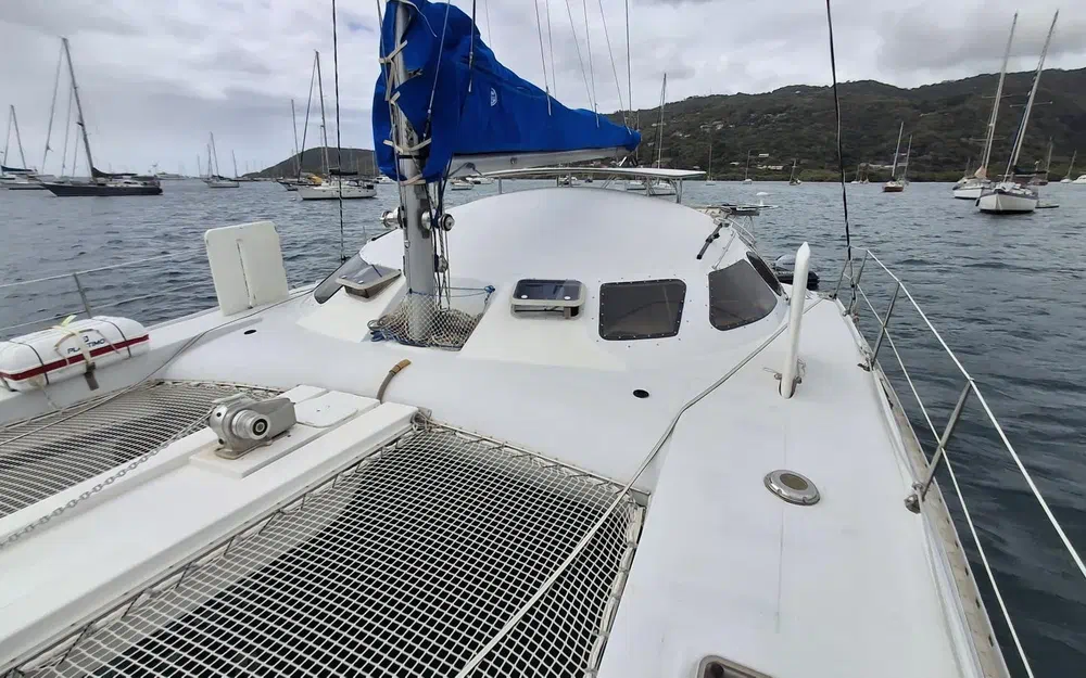 slider 12 Outremer 38