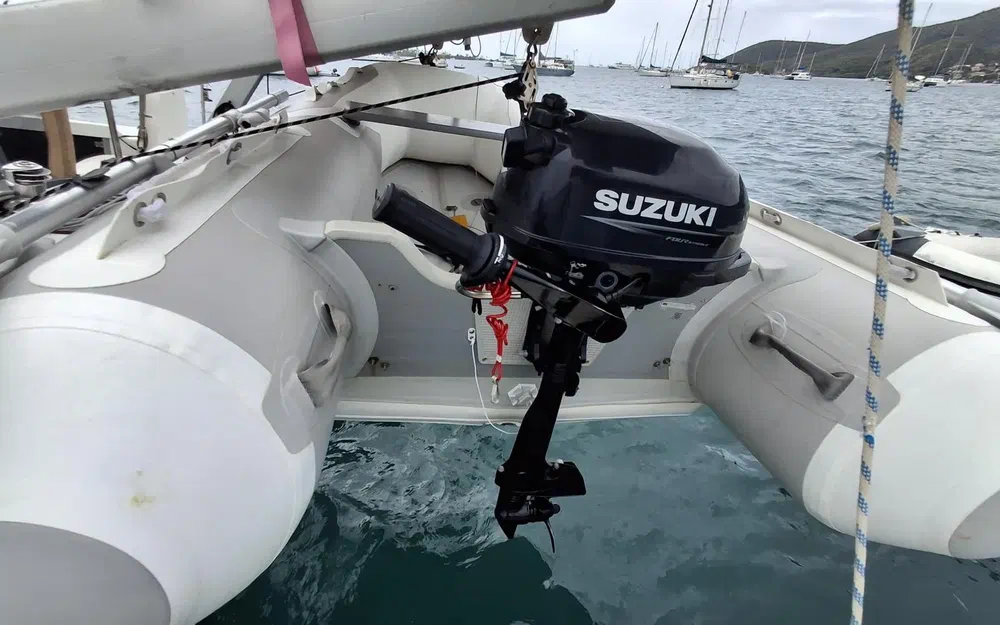 slider 16 Outremer 38