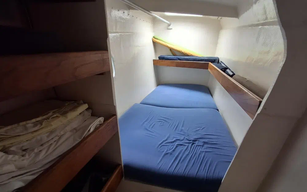 slider 24 Outremer 38