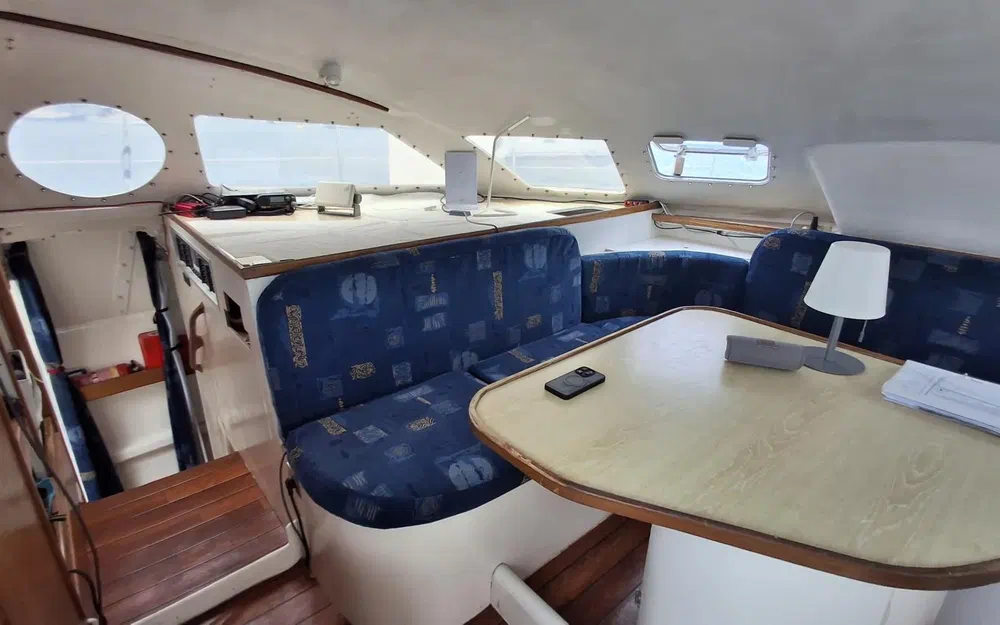 slider 26 Outremer 38