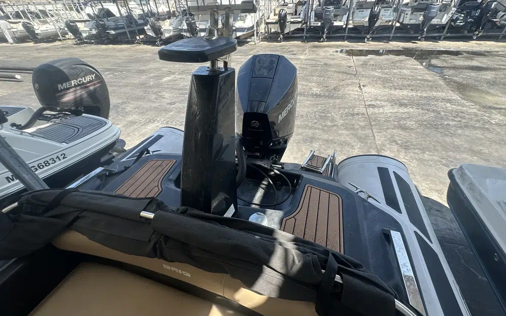 slider 5 Brig Eagle 6.7