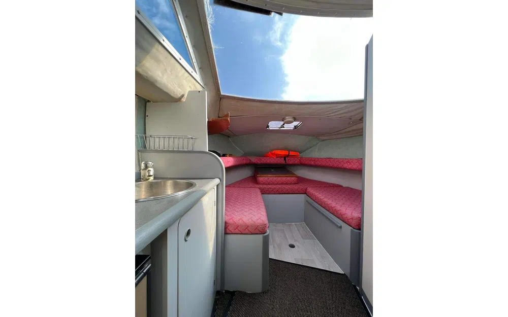 slider 3 Jeanneau Leader 750 Performance