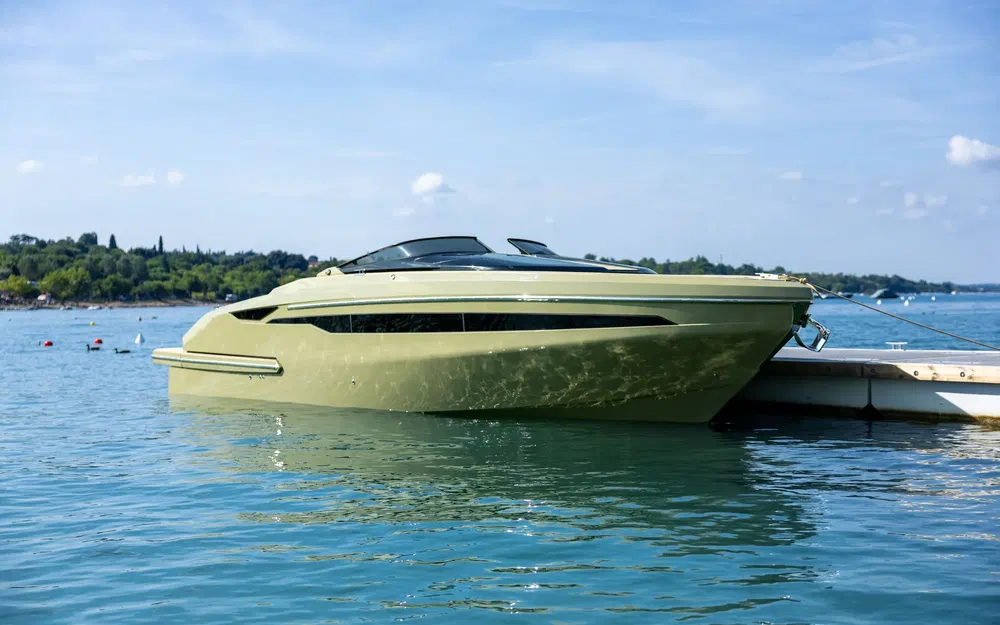 slider 4 Epica Yachts 33