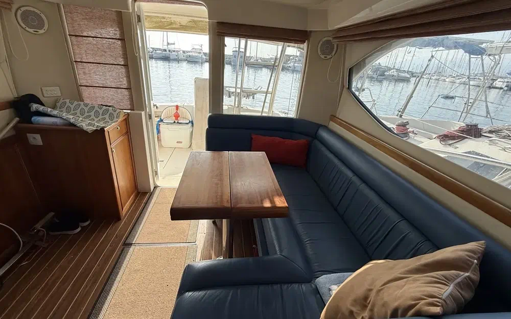 slider 12 Riviera 33 Fly