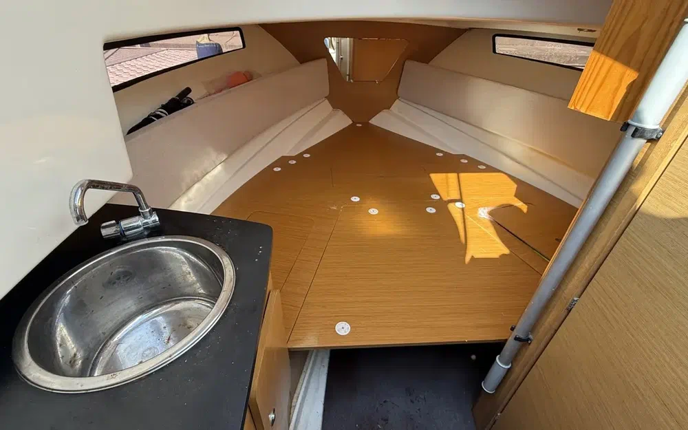 slider 9 Jeanneau Cap Camarat 7.5 WA