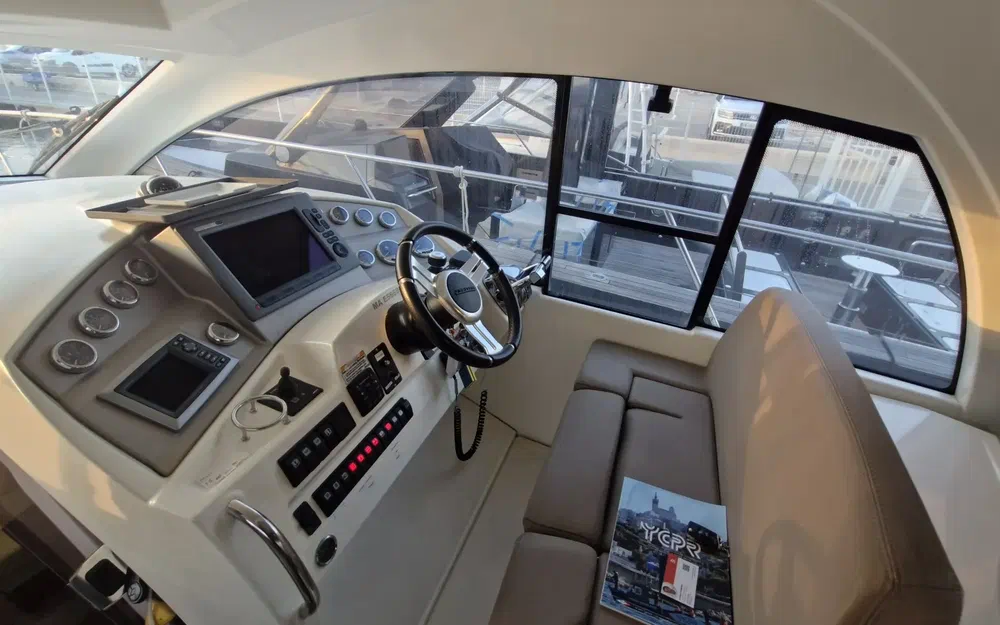 slider 21 Jeanneau Prestige 390 S