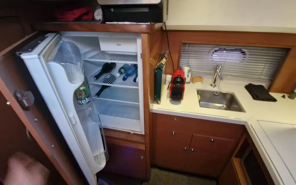 slider 28 Jeanneau Prestige 390 S