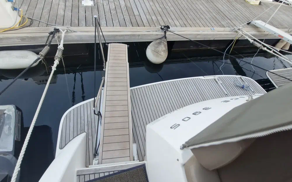 slider 7 Jeanneau Prestige 390 S