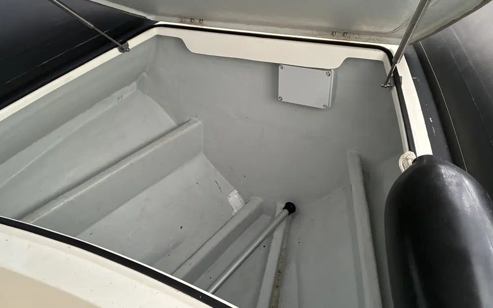 slider 9 Joker Boat Clubman 24