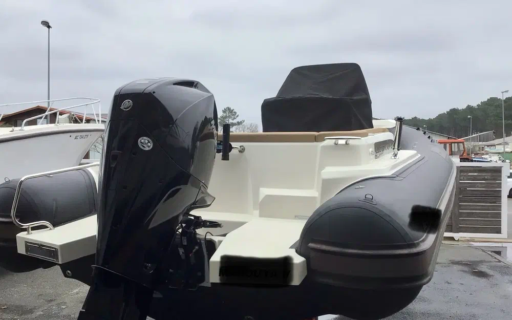 slider 4 Joker Boat Clubman 24