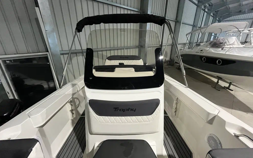 slider 4 Bayliner Trophy 20 CX