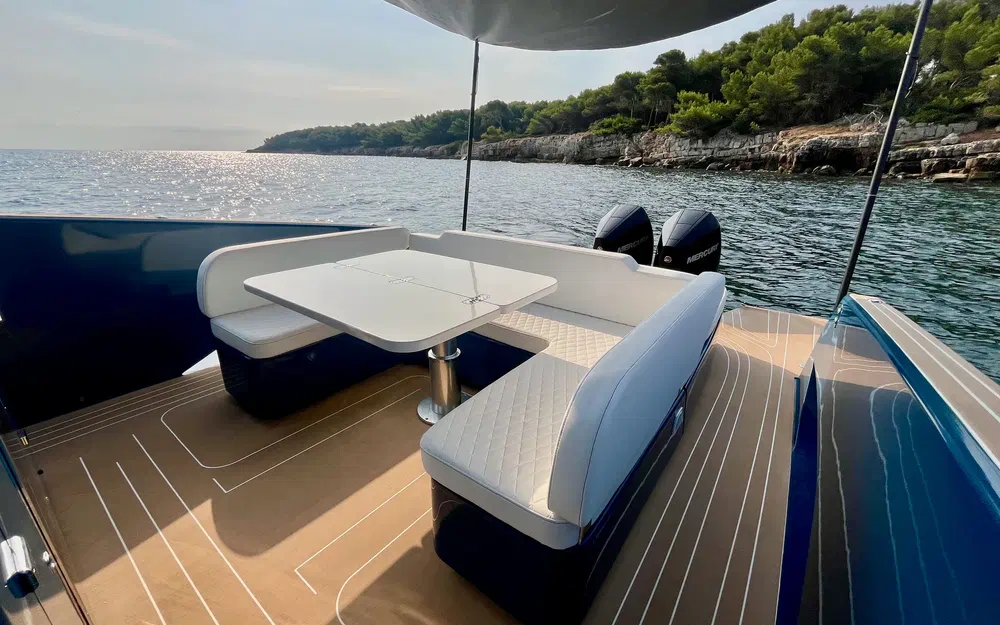 slider 4 Kumbra Yachts 34