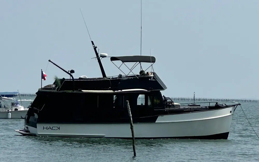 slider 5 Grand Banks 42 Europa