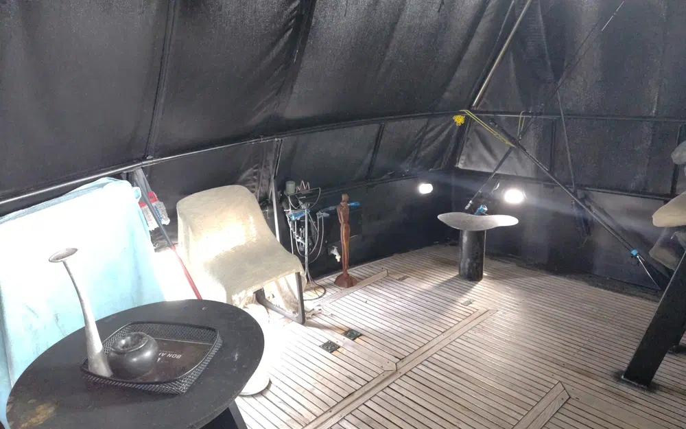 slider 12 Grand Banks 42 Europa