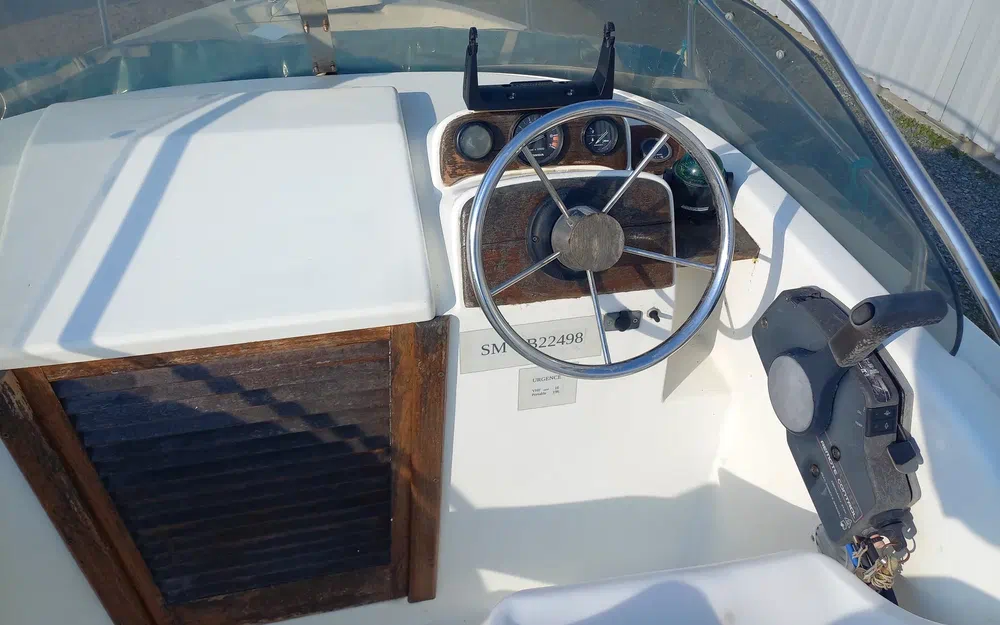 slider 7 Jeanneau Cap Camarat 565 WA