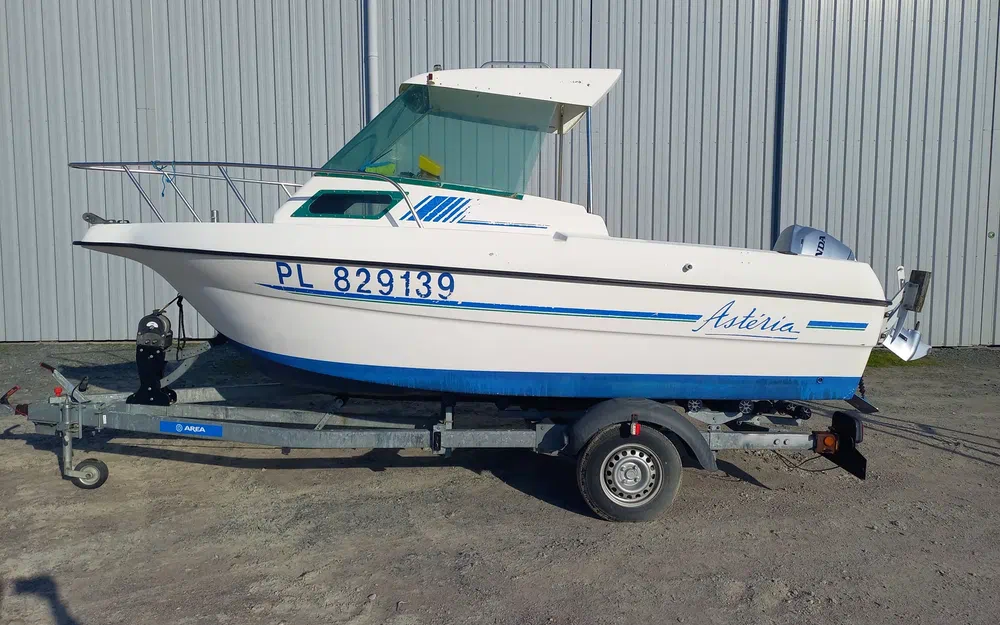 slider 0 B2 Marine Asteria 520 Cabine