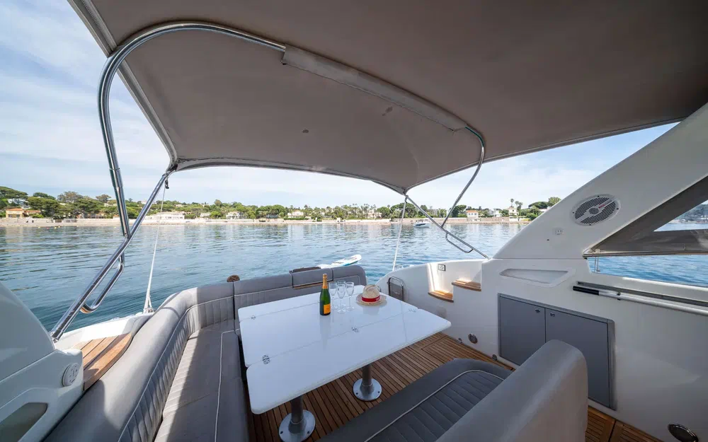 slider 8 Airon Marine 425