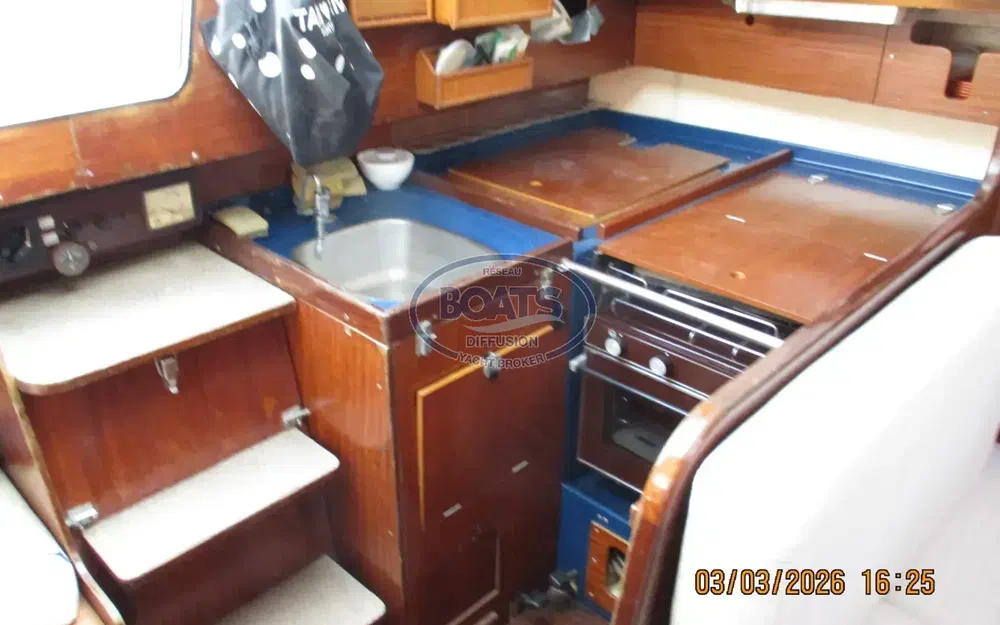 slider 9 Dufour 3800