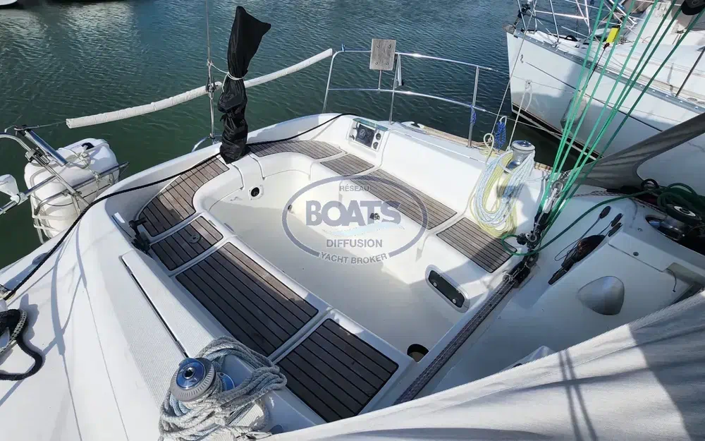 slider 1 Beneteau First 35.7