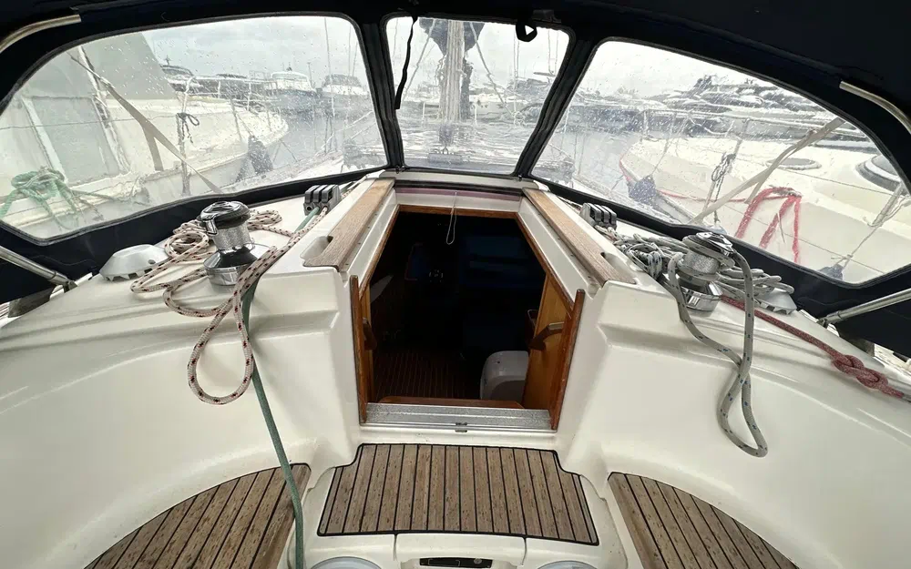 slider 18 Dufour 41 Classic