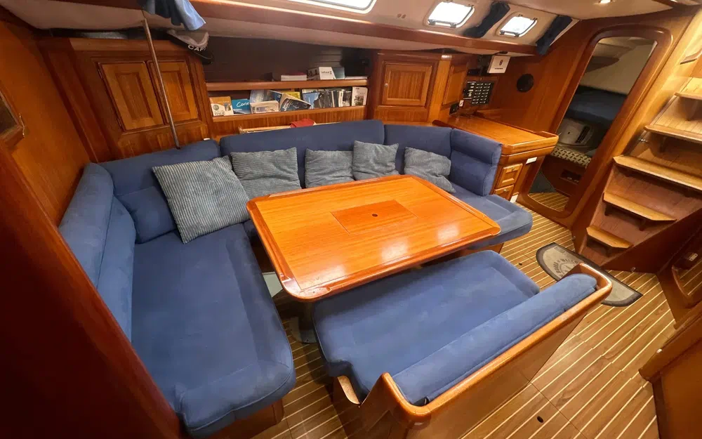 slider 27 Dufour 41 Classic