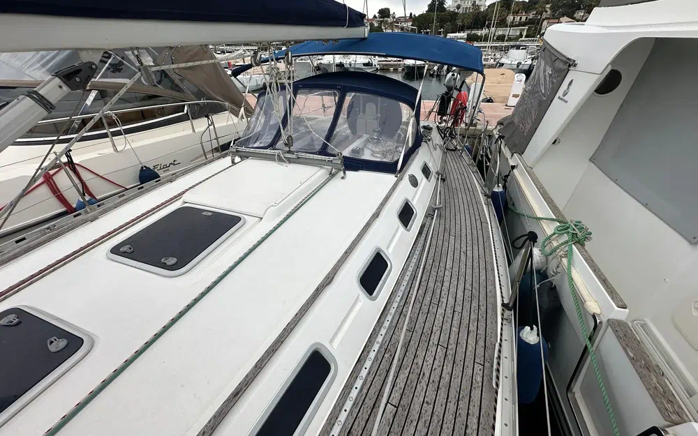 slider 8 Dufour 41 Classic