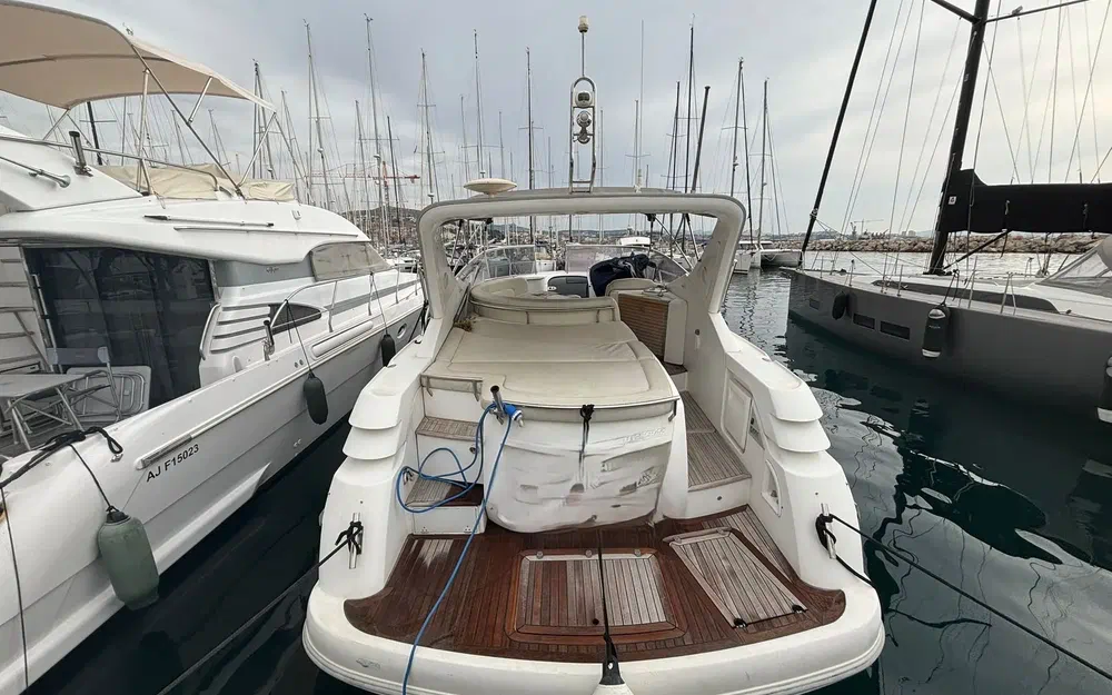 slider 2 Sessa Marine Oyster 42