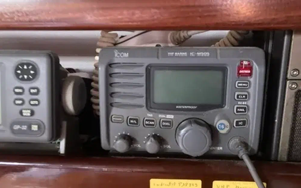 slider 38 Beneteau First 35