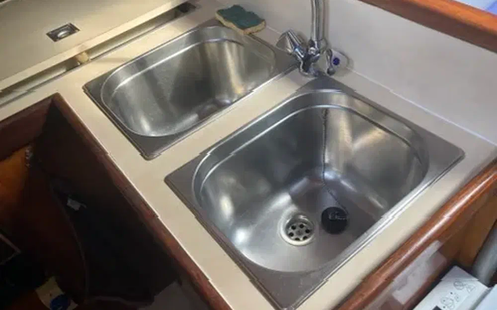 slider 4 Beneteau First 35