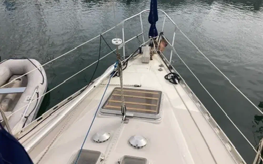 slider 10 Beneteau First 35