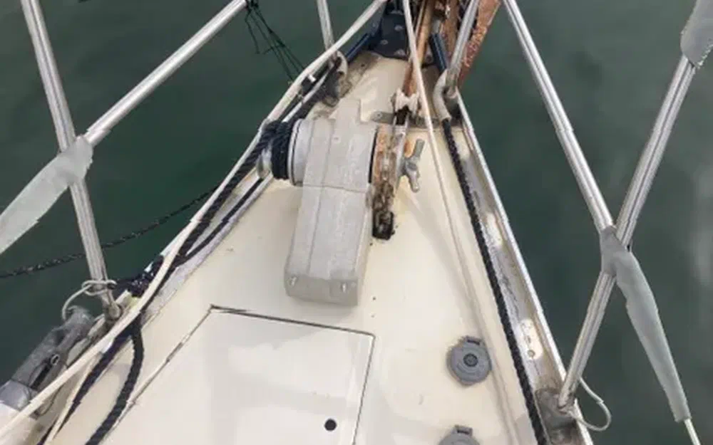 slider 8 Beneteau First 35