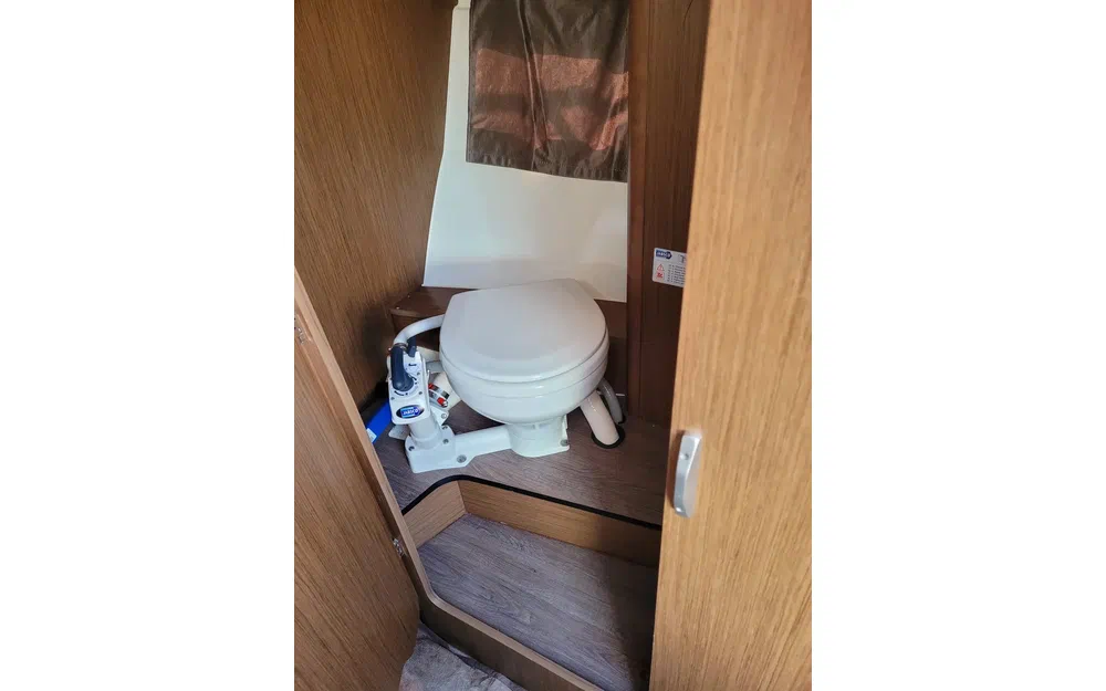 slider 4 Jeanneau Cap Camarat 7.5 DC Serie 2