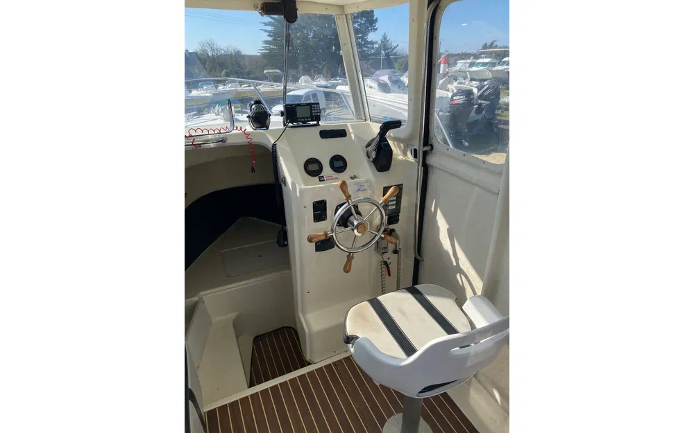 slider 1 Guymarine Antioche 650 Chalutier