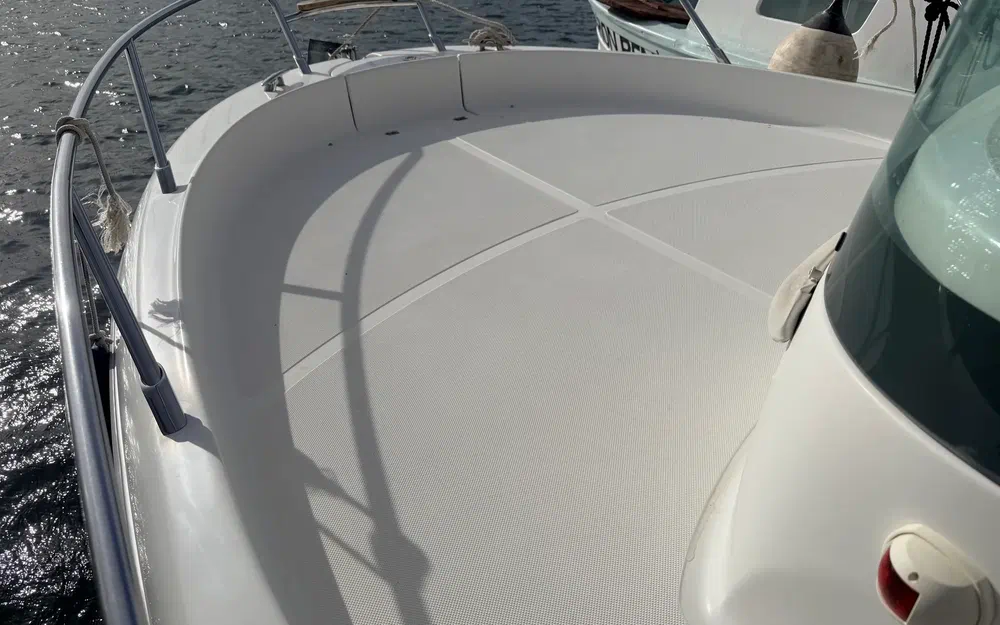 slider 10 Sessa Marine Key Largo 20 Deck