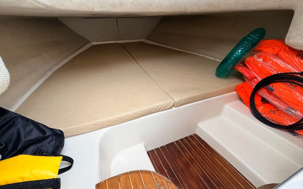 slider 15 Sessa Marine Key Largo 20 Deck