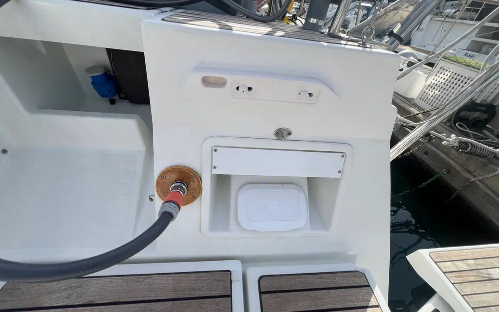 slider 14 Beneteau Oceanis 45