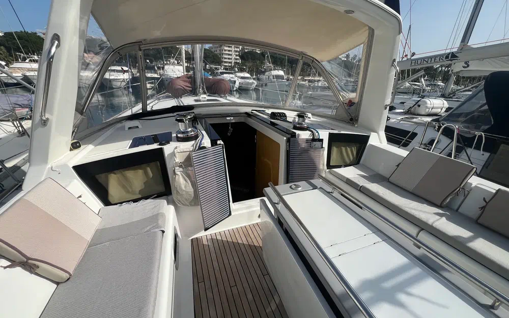 slider 16 Beneteau Oceanis 45
