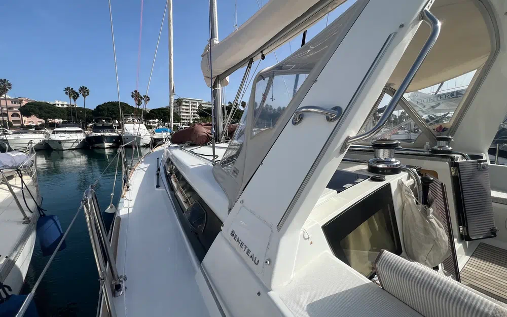 slider 19 Beneteau Oceanis 45