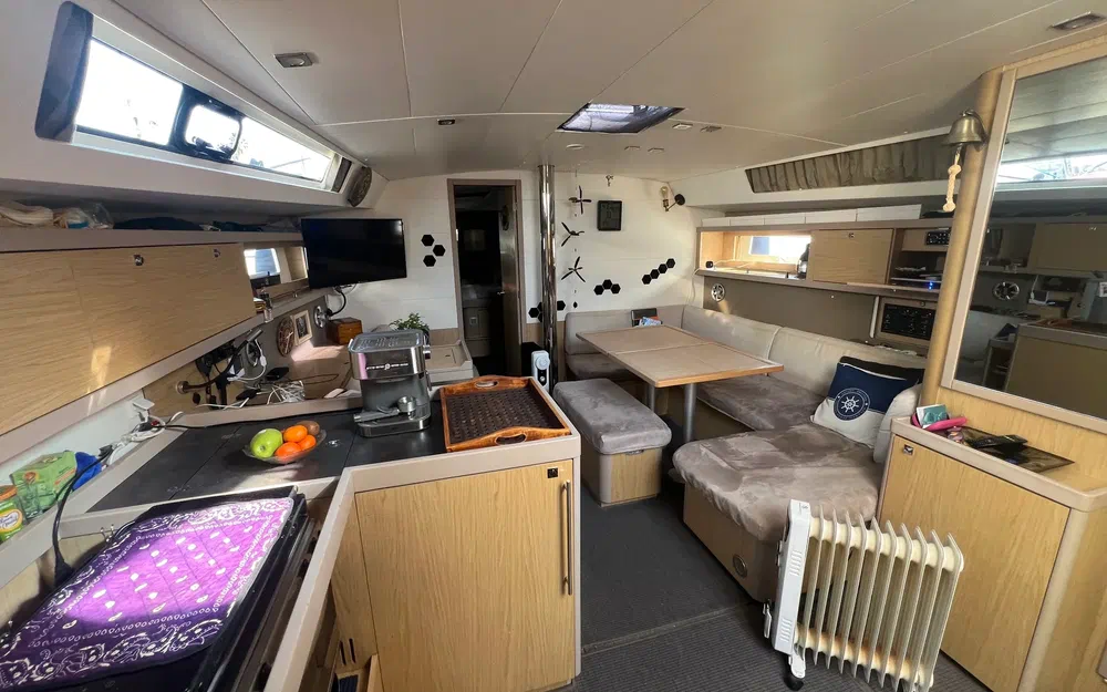 slider 34 Beneteau Oceanis 45