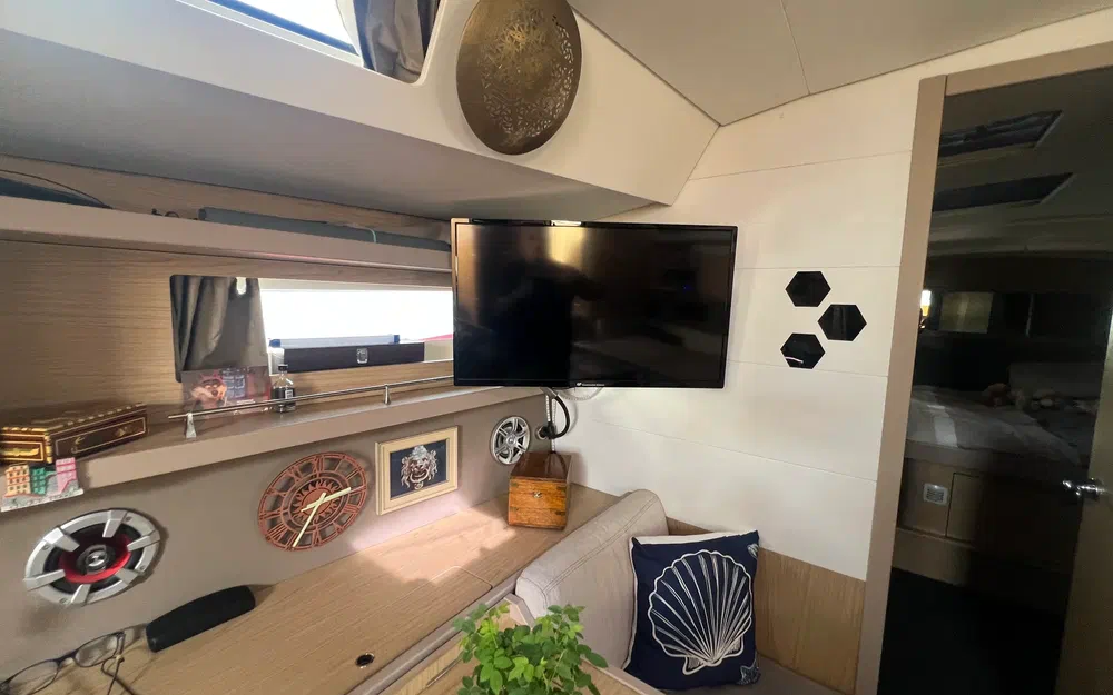 slider 37 Beneteau Oceanis 45