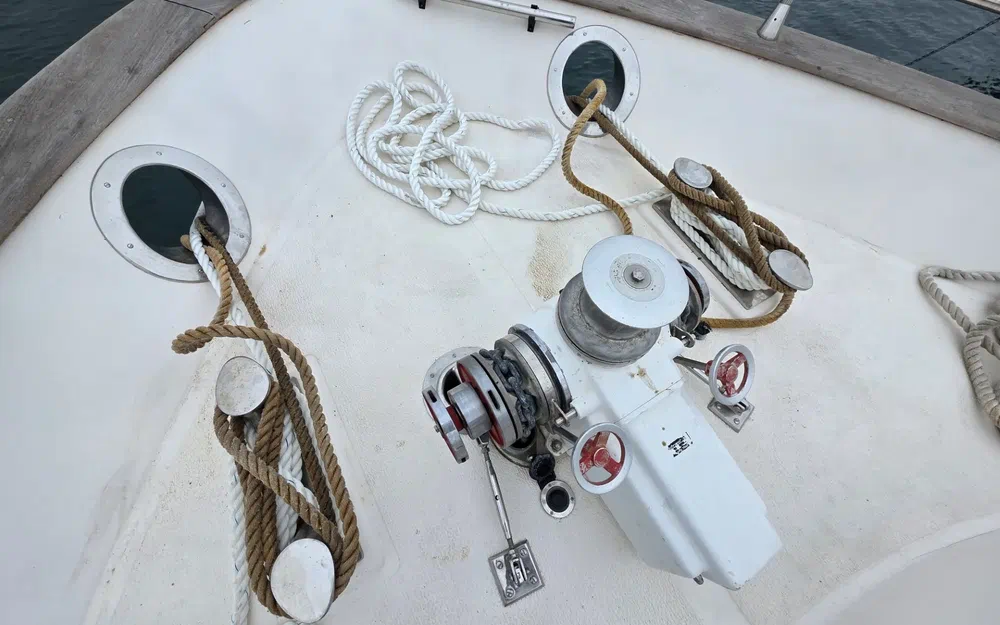 slider 33 Astondoa 70