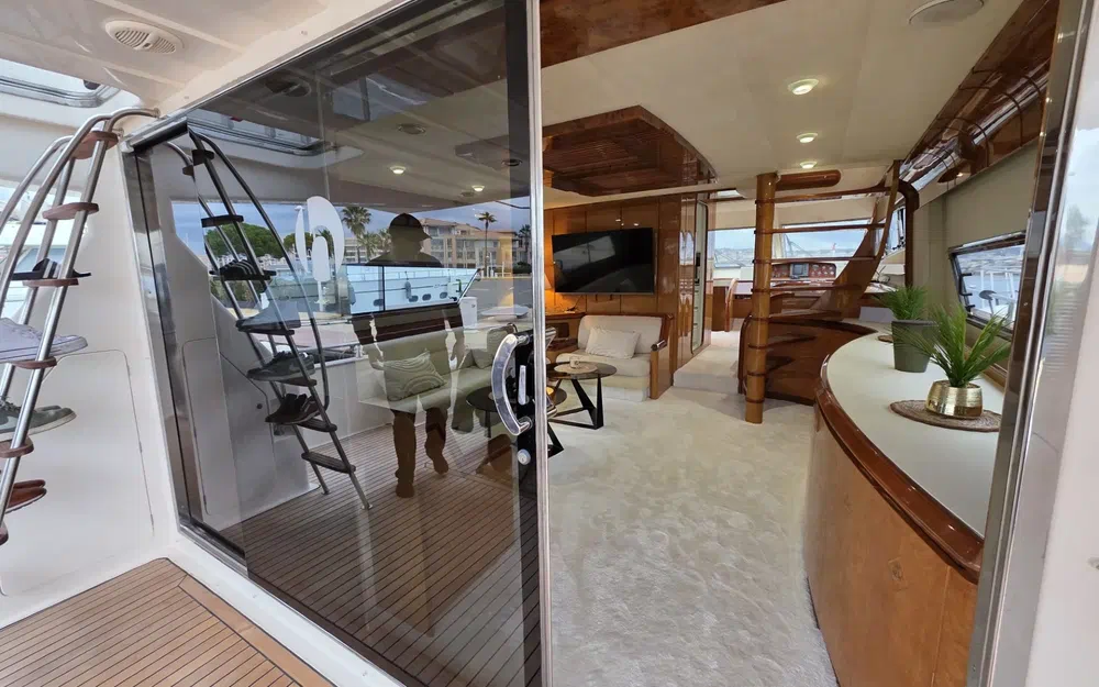 slider 2 Astondoa 70