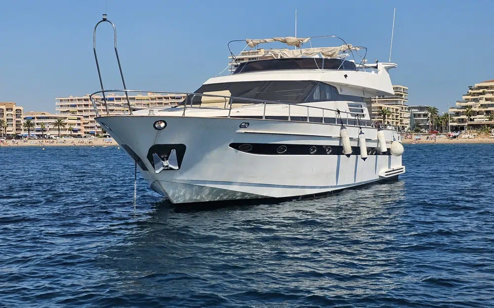 slider 7 Astondoa 70